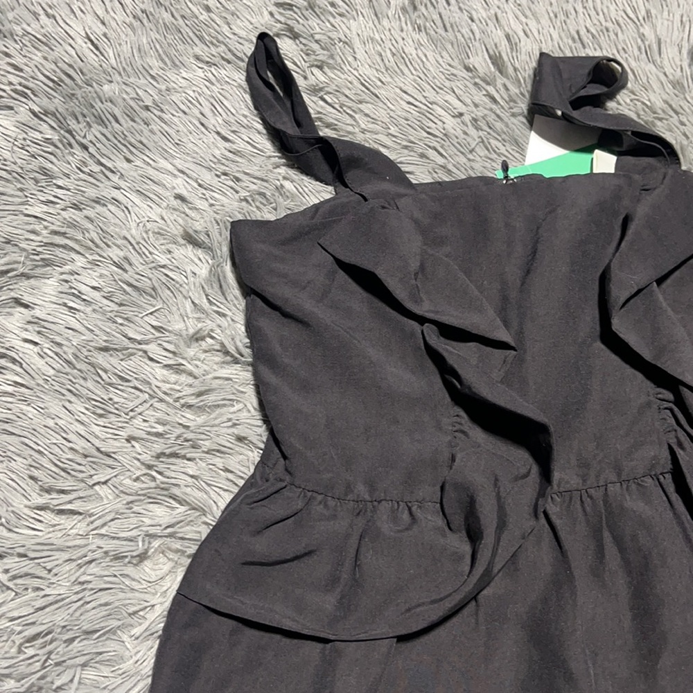 🥰🥰H&M Ruffled Mini Dress🥰🥰 - Picture 4 of 11